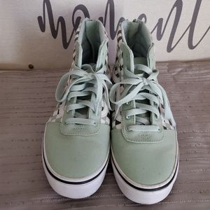 Womans vans new (no box)